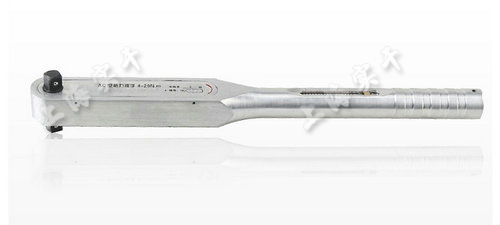 預置式扭力扳手