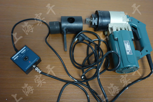 定扭矩電動扳手